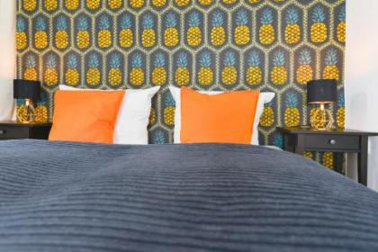 Old Town Hotel - image 15