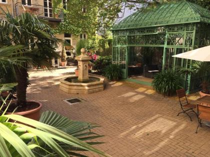 Garden Living - Boutique Hotel - image 1
