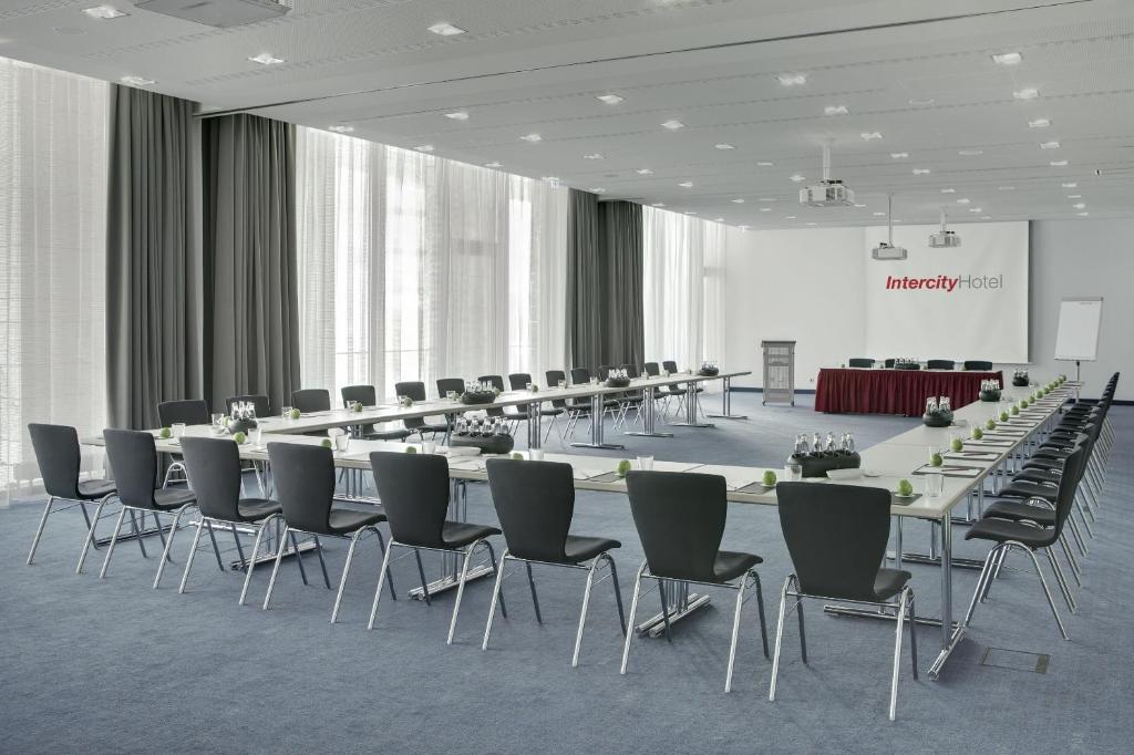 Intercityhotel Berlin Hauptbahnhof - image 3
