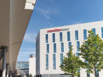 Intercityhotel Berlin Hauptbahnhof - image 7