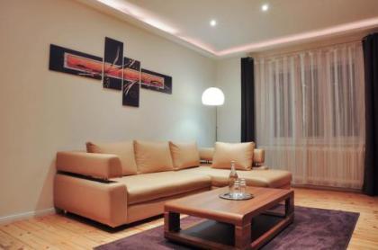 Best City Home Near Checkpoint Charlie - image 2