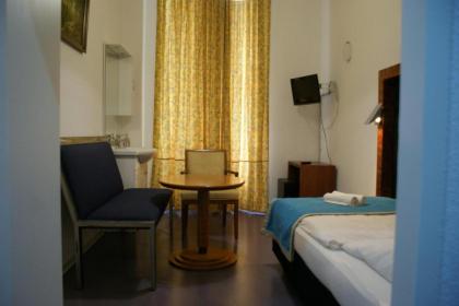 Hotel Garni Aaberna - image 9
