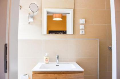 Boutique Hotel Sena - image 15