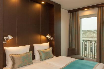 Motel One Berlin-Potsdamer Platz - image 20