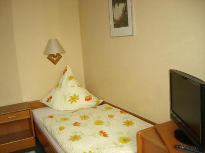 Hotel zum Ziehbrunnen - image 19