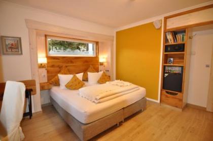 Hotel Pension Blumenbach - image 18