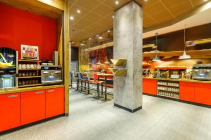 Ibis Berlin Hauptbahnhof - image 16
