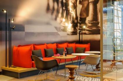 Ibis Berlin Hauptbahnhof - image 19