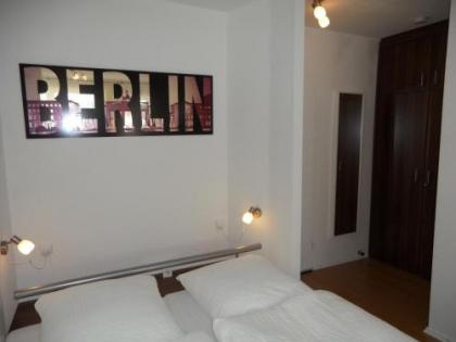 Stars Berlin Apartments - image 19
