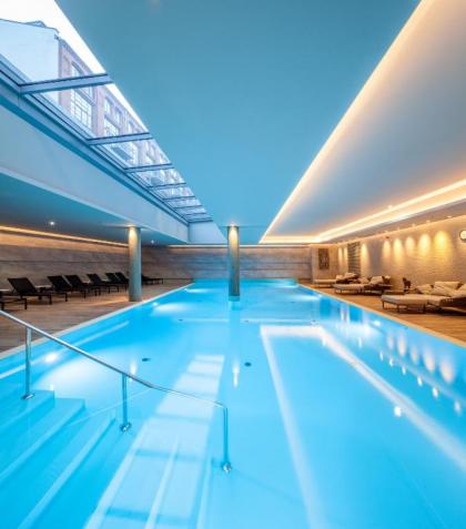Titanic Chaussee Berlin - image 18