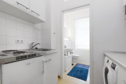 Grand Central Mitte Apartment - image 10