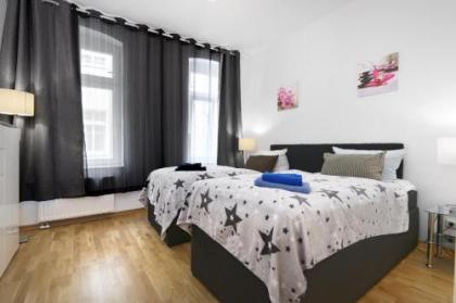 Grand Central Mitte Apartment - image 3