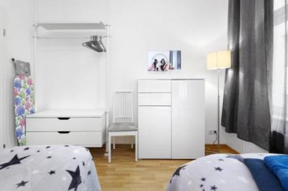 Grand Central Mitte Apartment - image 9