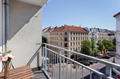 Schoenes Studio im Zentrum - image 11