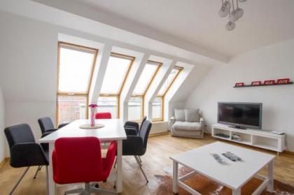 Apartment Berlin Am Friedrichshain - image 5