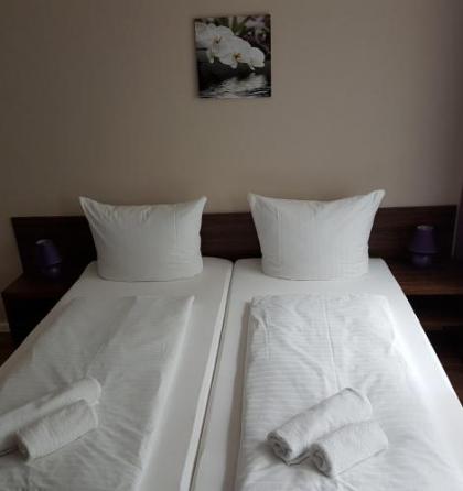 Hotel Pension Eberty - image 17