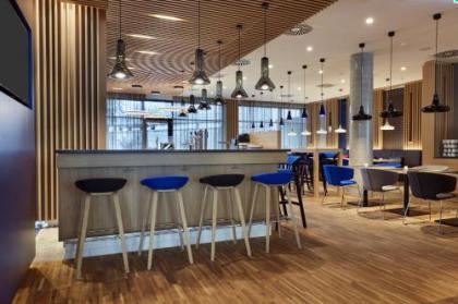 Holiday Inn Express - Berlin - Alexanderplatz - image 11