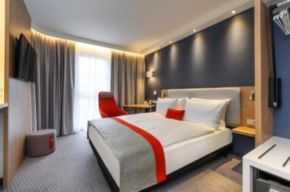 Holiday Inn Express - Berlin - Alexanderplatz - image 2