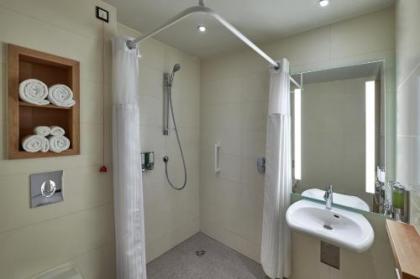 Hampton by Hilton Berlin City Centre Alexanderplatz - image 11