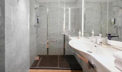 Living Hotel Berlin Mitte - image 19