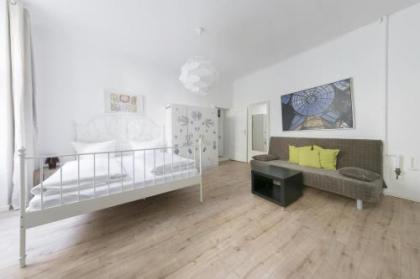 Apartment Berlin Kaiser-Friedrich-Straße - image 4