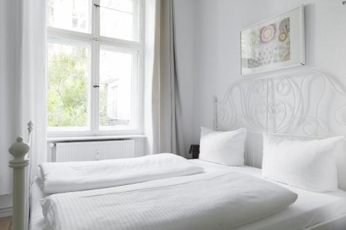 Apartment Berlin Kaiser-Friedrich-Straße - image 6