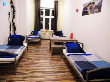 Hostel 199 - image 20