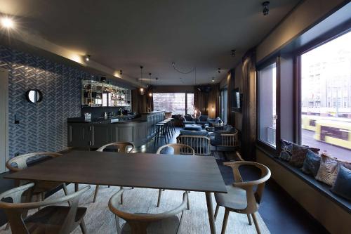 NOMADS by Suite030 high class apartments 1-2 bedrooms - image 2