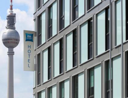 ibis budget Berlin Alexanderplatz - image 11