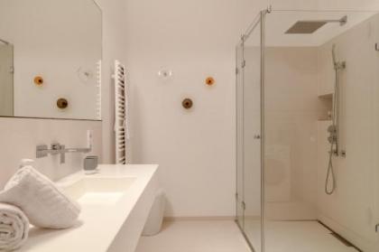 Suite.030 LUX Penthouse - image 10