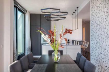 Suite.030 LUX Penthouse - image 18