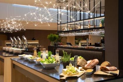 AC Hotel by Marriott Berlin Humboldthain Park - image 10