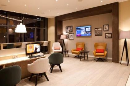 Hampton by Hilton Berlin City East Side Gallery - image 15