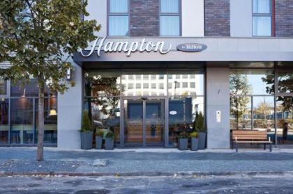 Hampton by Hilton Berlin City East Side Gallery - image 5
