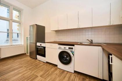 Bearlin City Apartments - City Center East - image 10