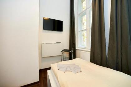 Bearlin City Apartments - City Center East - image 14