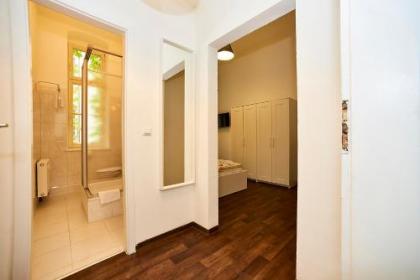 Bearlin City Apartments - City Center East - image 6