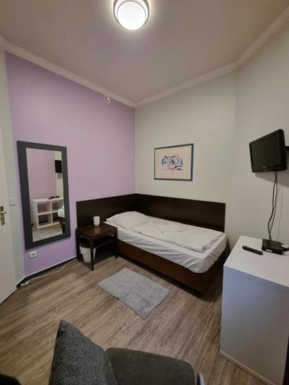 Albert rooms - image 22