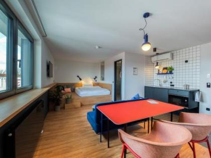 STAYERY Berlin Friedrichshain - image 5
