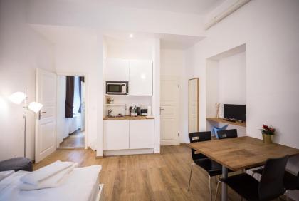 Traumberg Flats - image 13