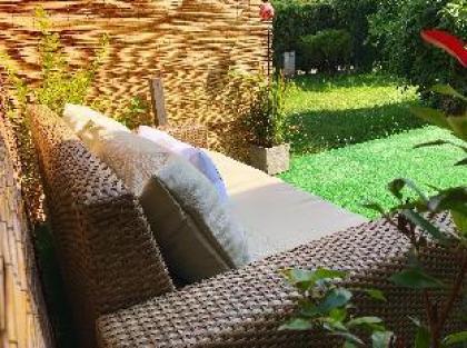 Apartment Berlin | Garden Terrace Nature - image 3