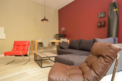 Powerful Apartment in Berlin Alexanderplatz - image 4