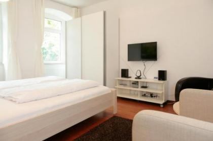 SUITE & APART - image 13