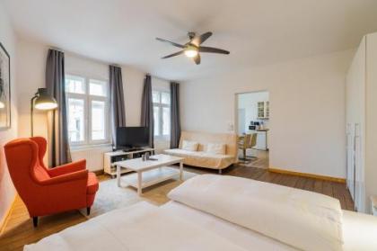 SUITE & APART - image 6