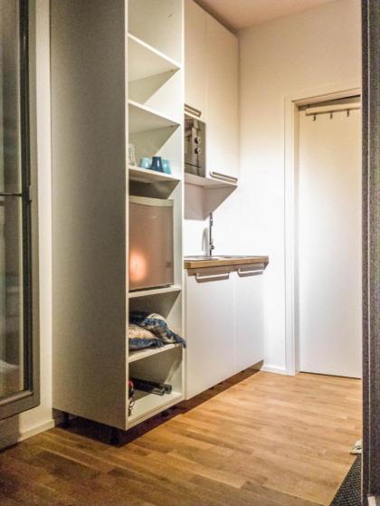 Luxurious EnSuite Room in Penthouse-Prime Location - image 6