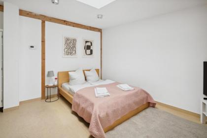 Urban city home - image 5