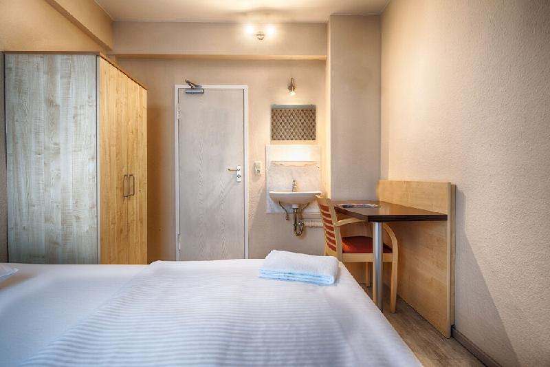 enjoy hostel Berlin City West - image 4