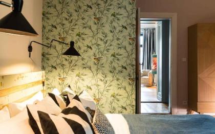 Two Bedrooms Home with Balcony in Berlin - image 3