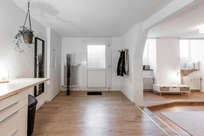 Beautiful 3 Room apartment in Kreuzberg - image 19