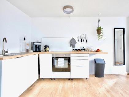 Beautiful 3 Room apartment in Kreuzberg - image 3